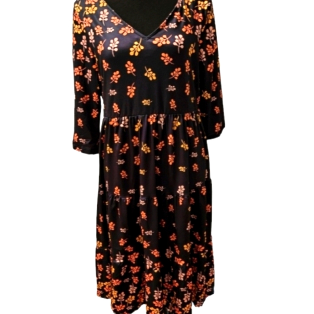 Pink Daisy Brand with Tags Midi Dress Size M